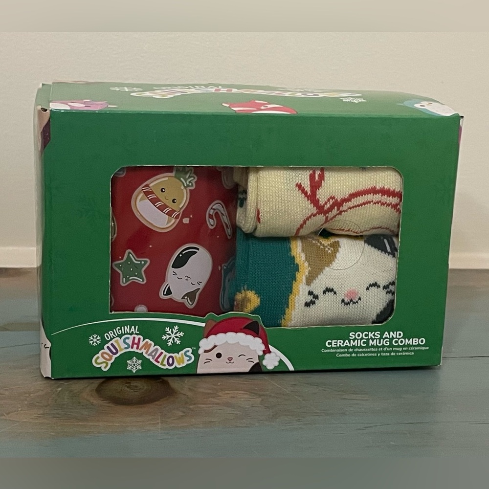 NEW Squishmallows Mug with Socks (2 pair)